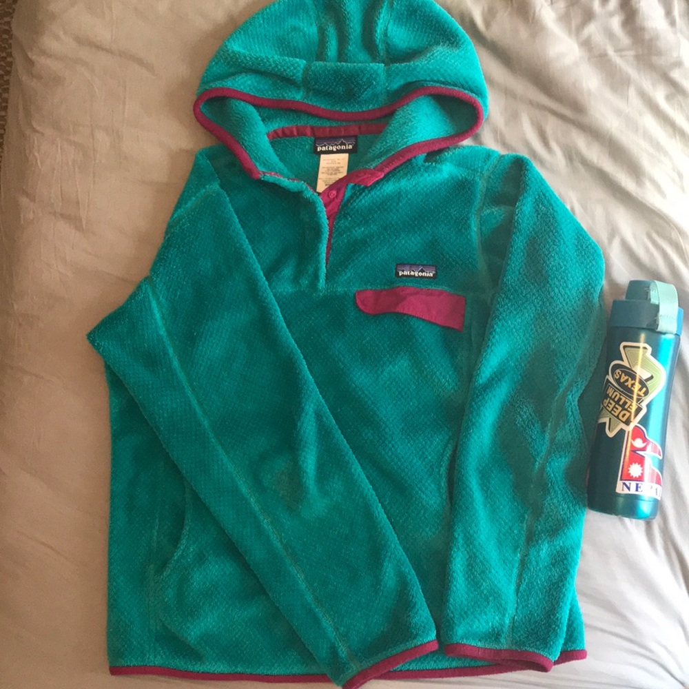 Patagonia Re-Tool Hoodie - Teal and Berry - M